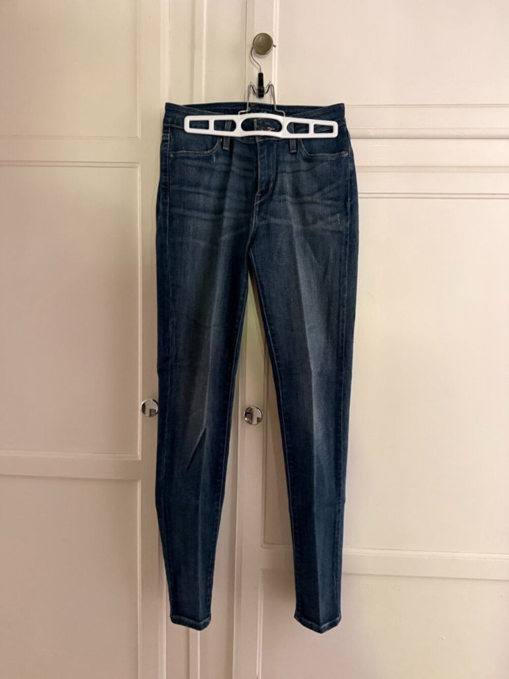 Levi's Legging Skinny Jeans Medium Wash Denim Size 26